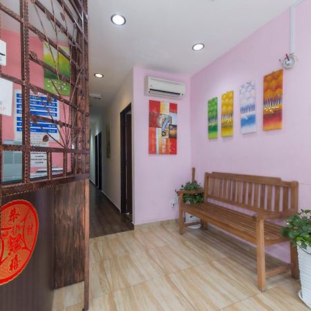 Oyo 172 Spring Hotel Куала-Лумпур Экстерьер фото