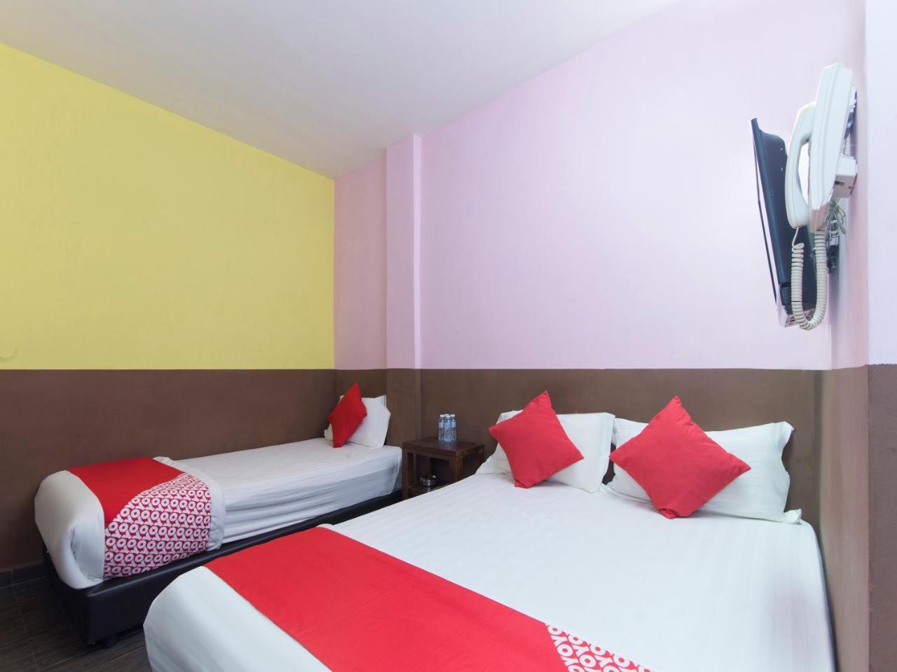 Oyo 172 Spring Hotel Куала-Лумпур Экстерьер фото