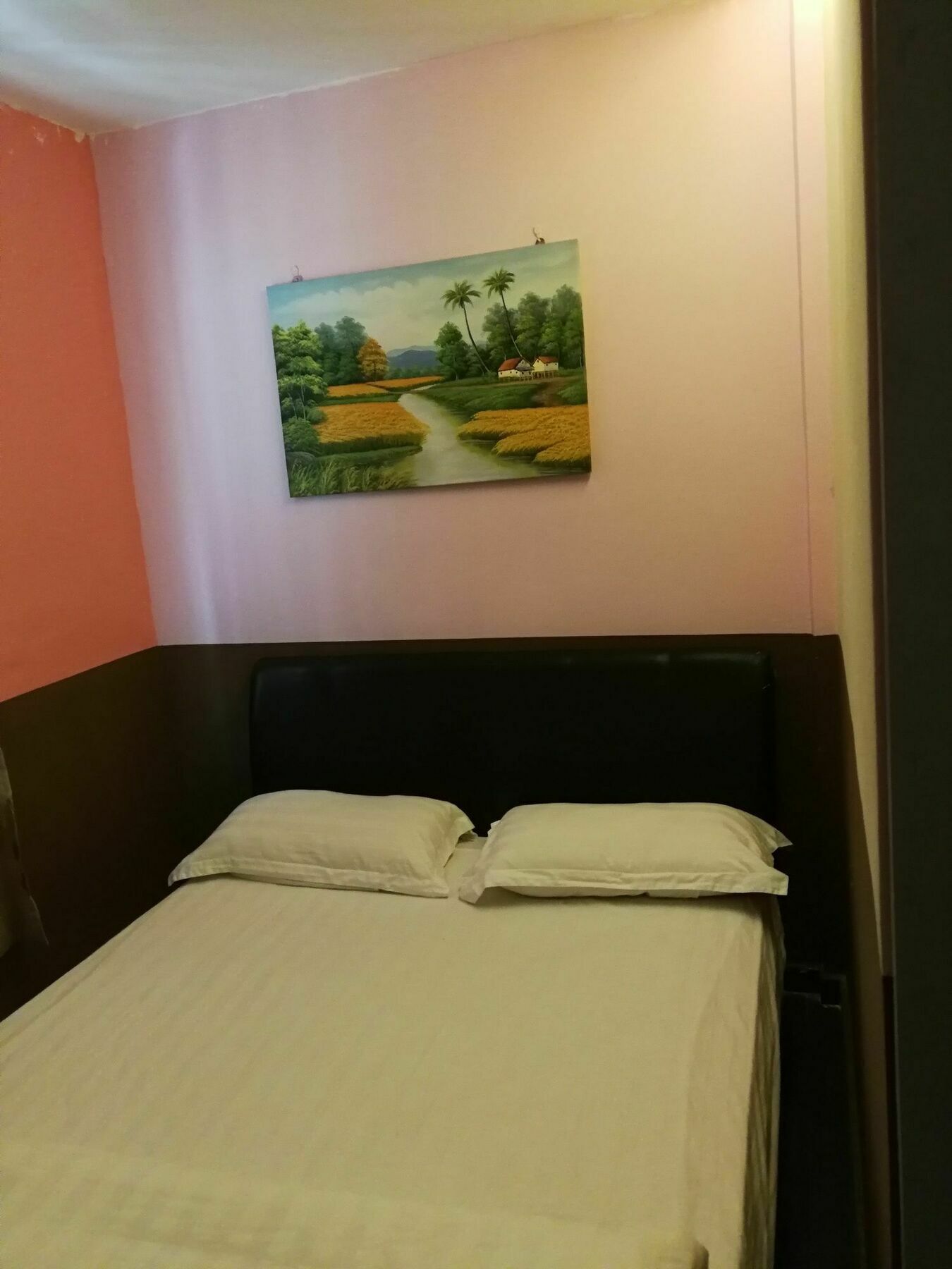 Oyo 172 Spring Hotel Куала-Лумпур Экстерьер фото